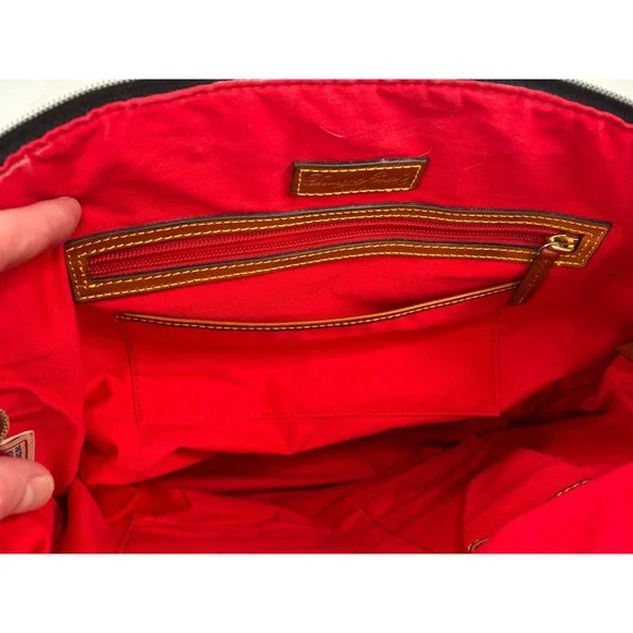 DOONEY & BOURKE Black Nylon/ Leather Trims Pocket Shoulder Bag - Picture 10 of 16